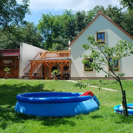 Lejlighed Staj Návary